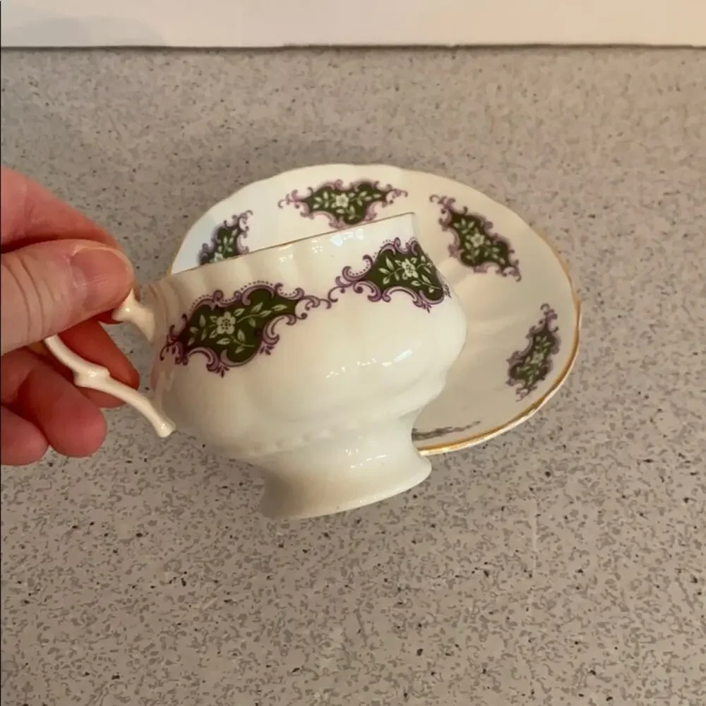 Ashley Bone China tea cup & saucer set English Porcelain Floral Pattern